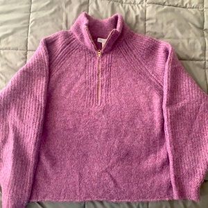 Purple sweater with zipper on the front